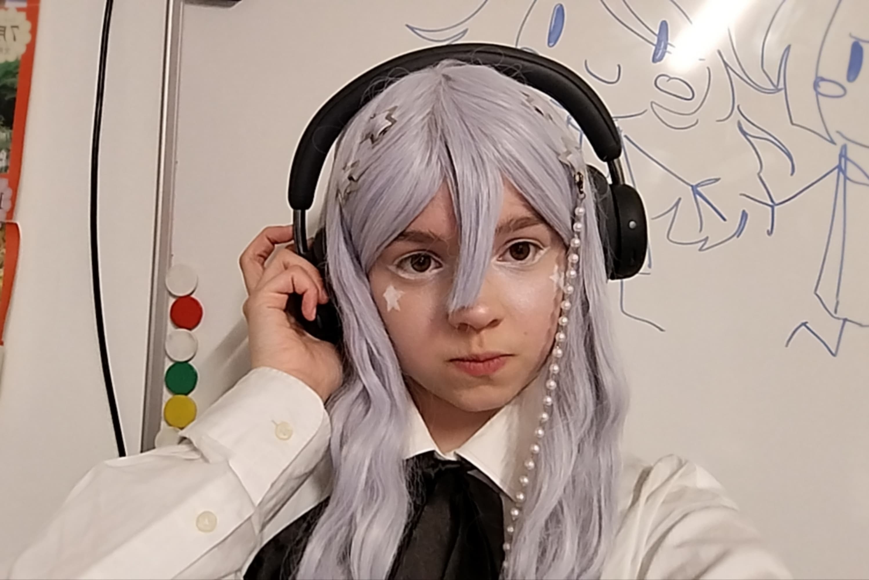 Kanade 🤍🎮📚 - Photo 2