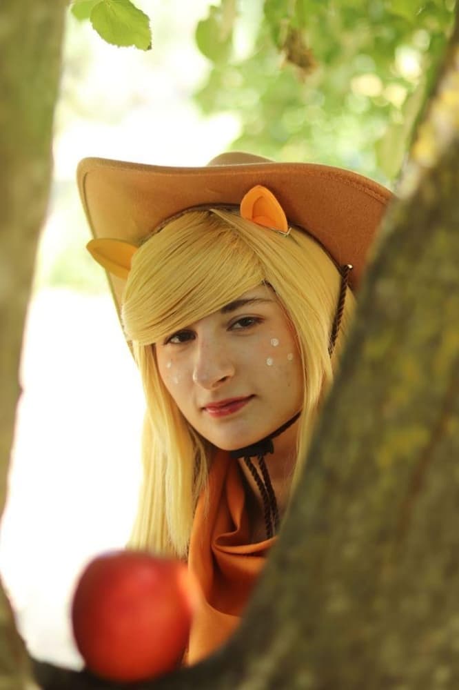 Applejack - Photo 2