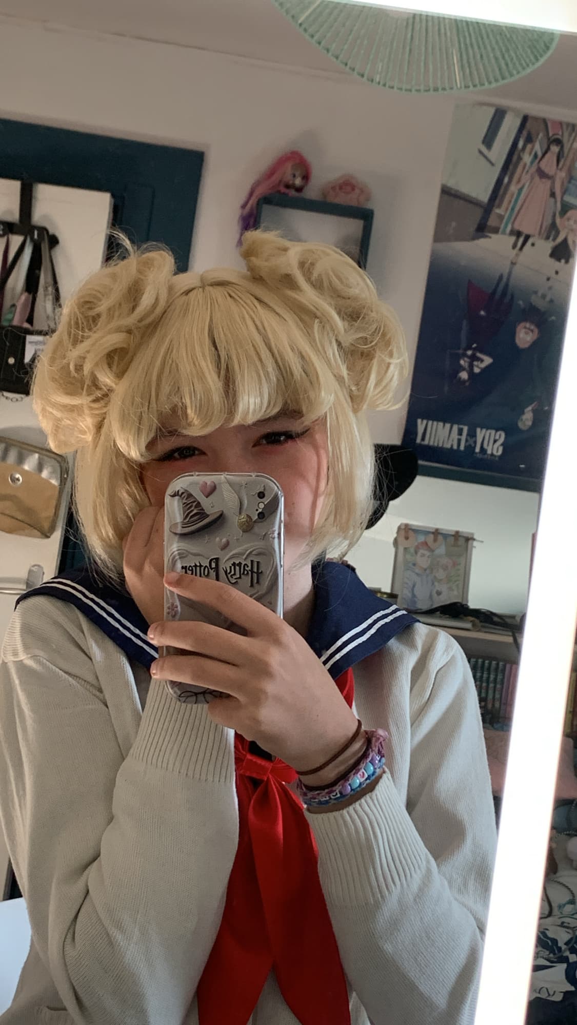 Toga Himiko  - Photo 2
