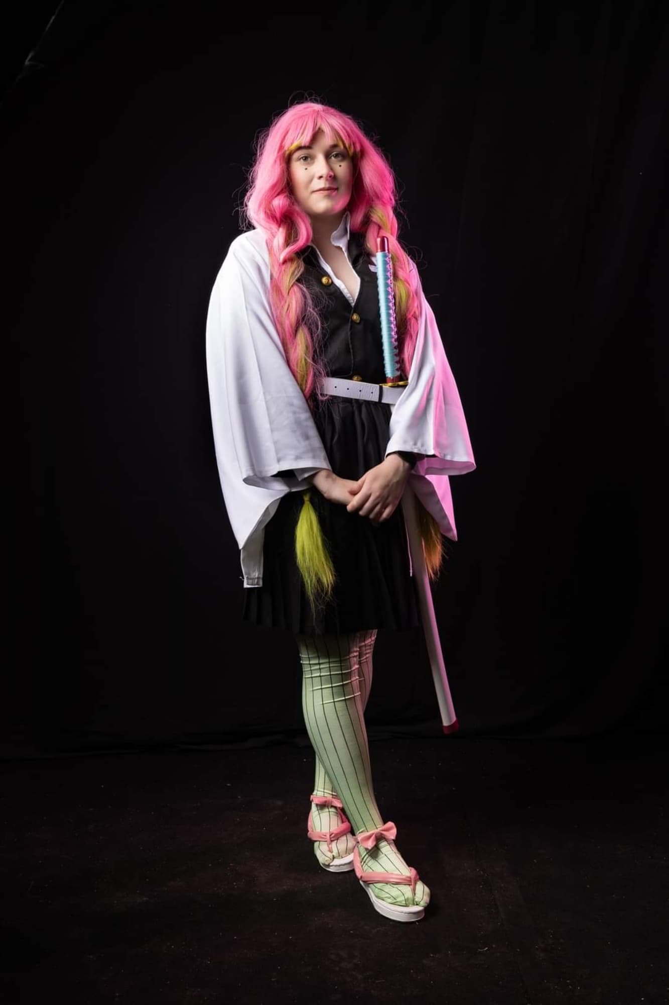 Karoji Mitsuri - Photo 2