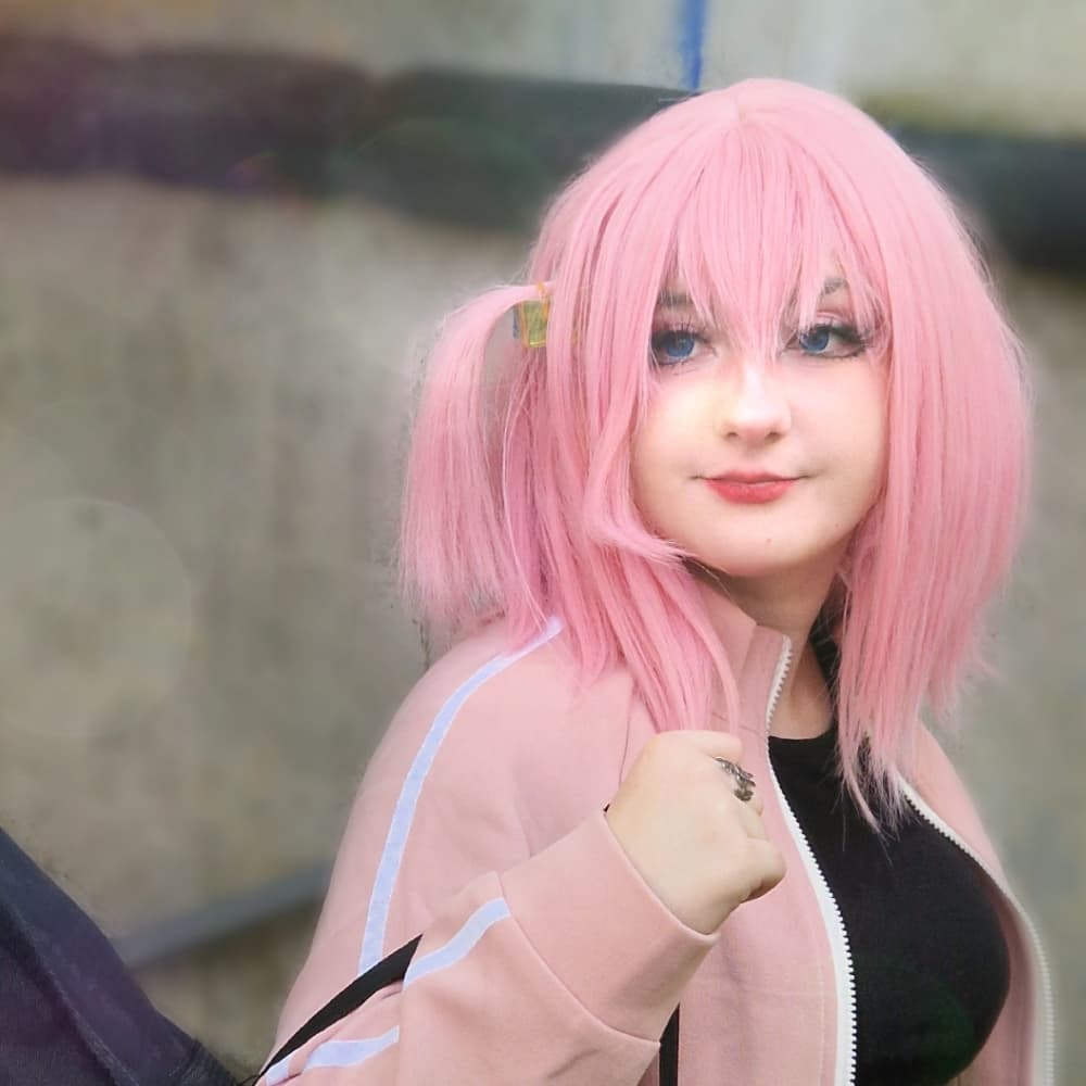 Bocchi - Bocchi the Rock! cosplay photoshoot cover