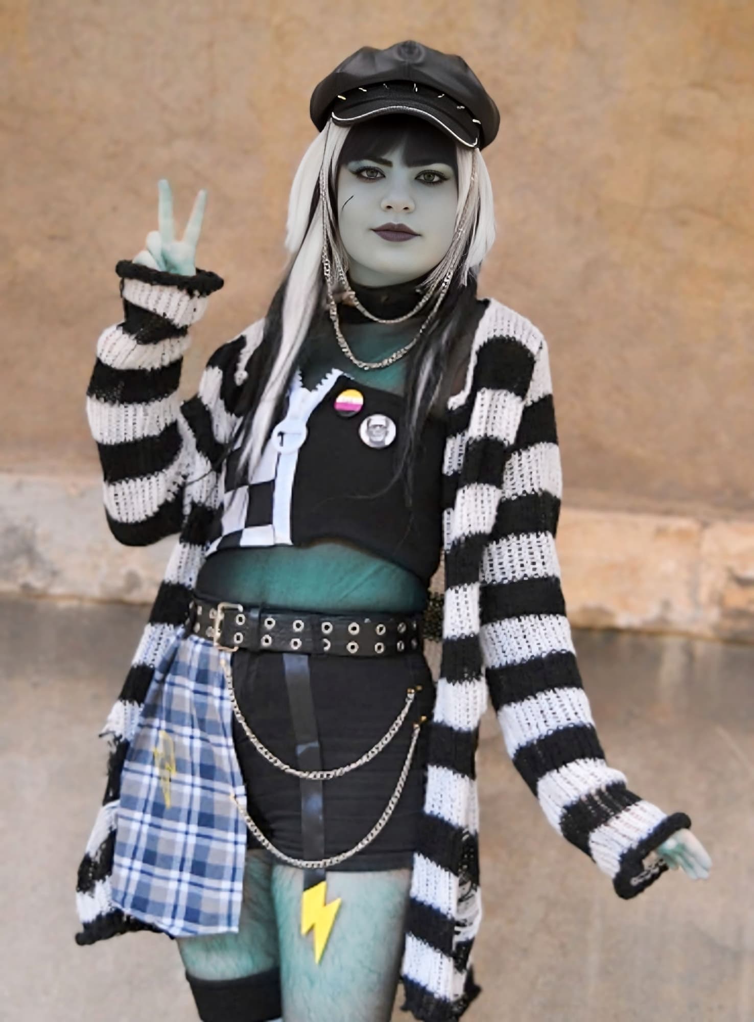 Frankie Stein  - Photo 3