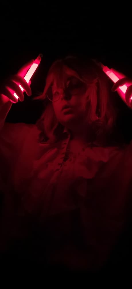 Red light kaveh - Photo 2