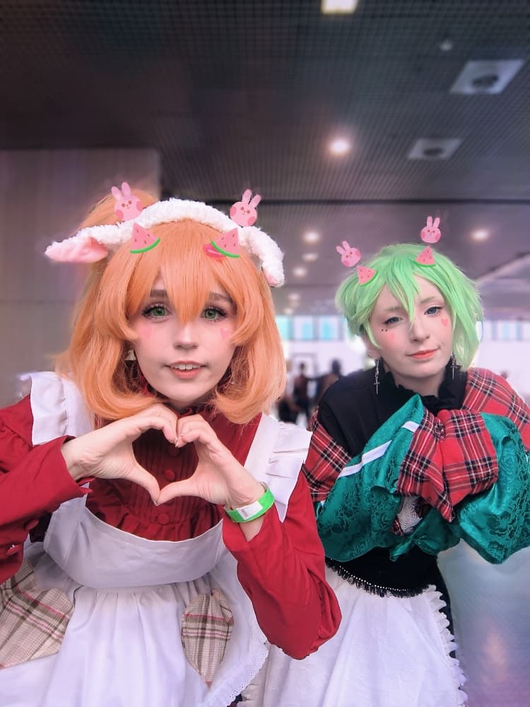 Reina and freija - Photo 5