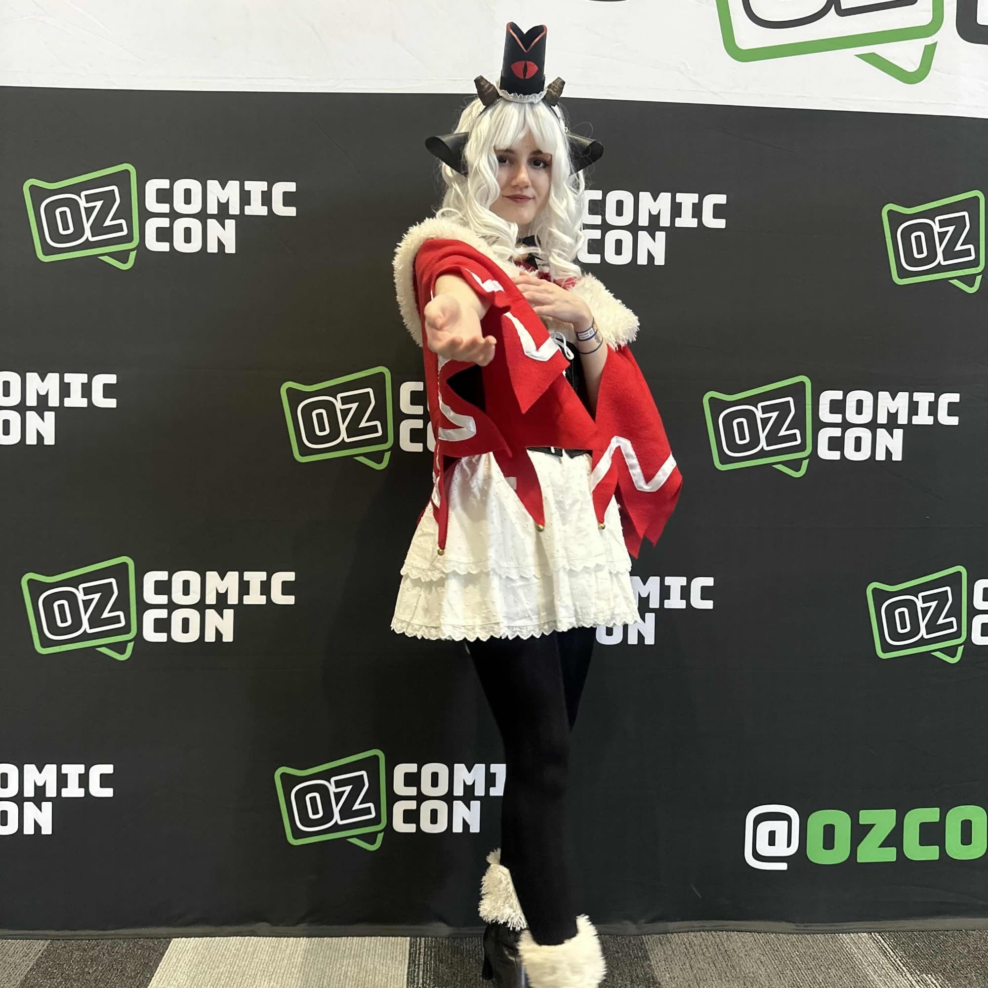 Cult of The Lamb  - Cult of the Lamb cosplay photoshoot cover