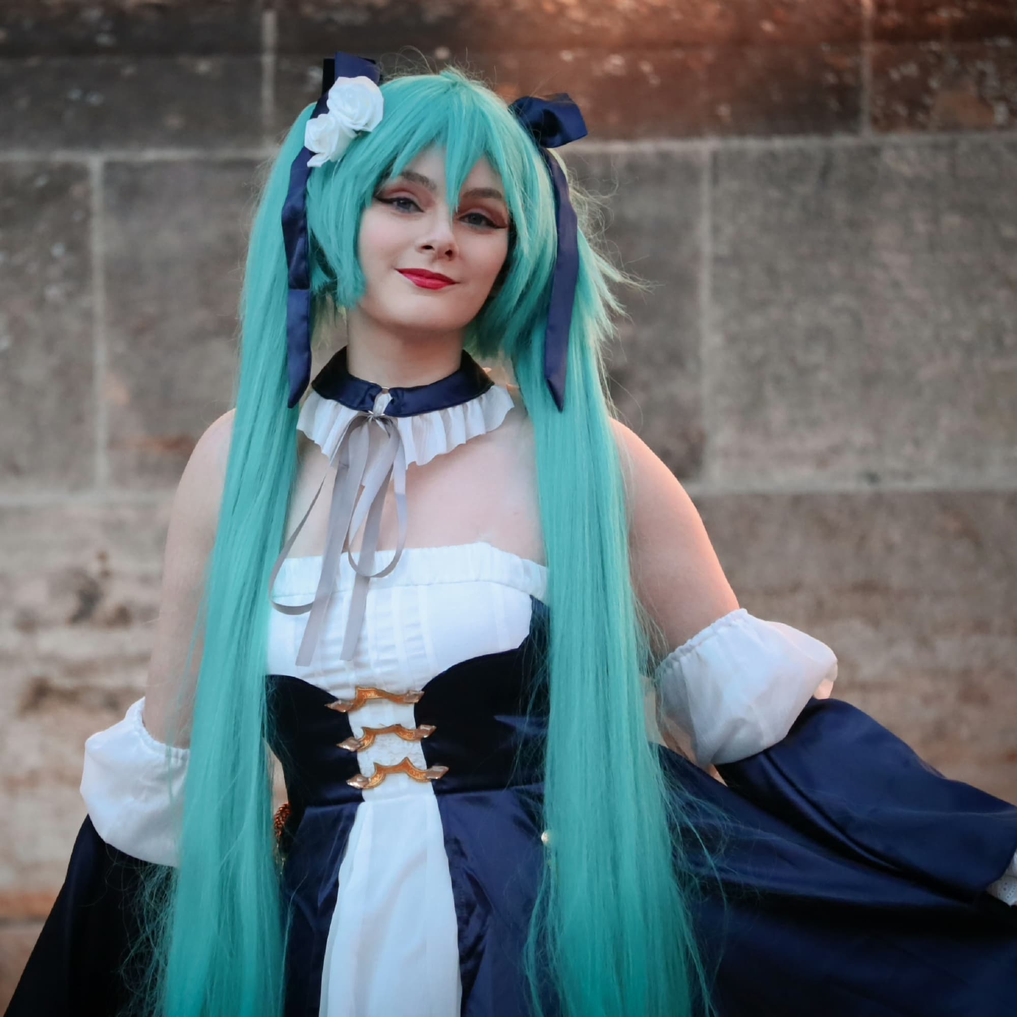 Hatsune miku bal - Vocaloid cosplay photoshoot cover