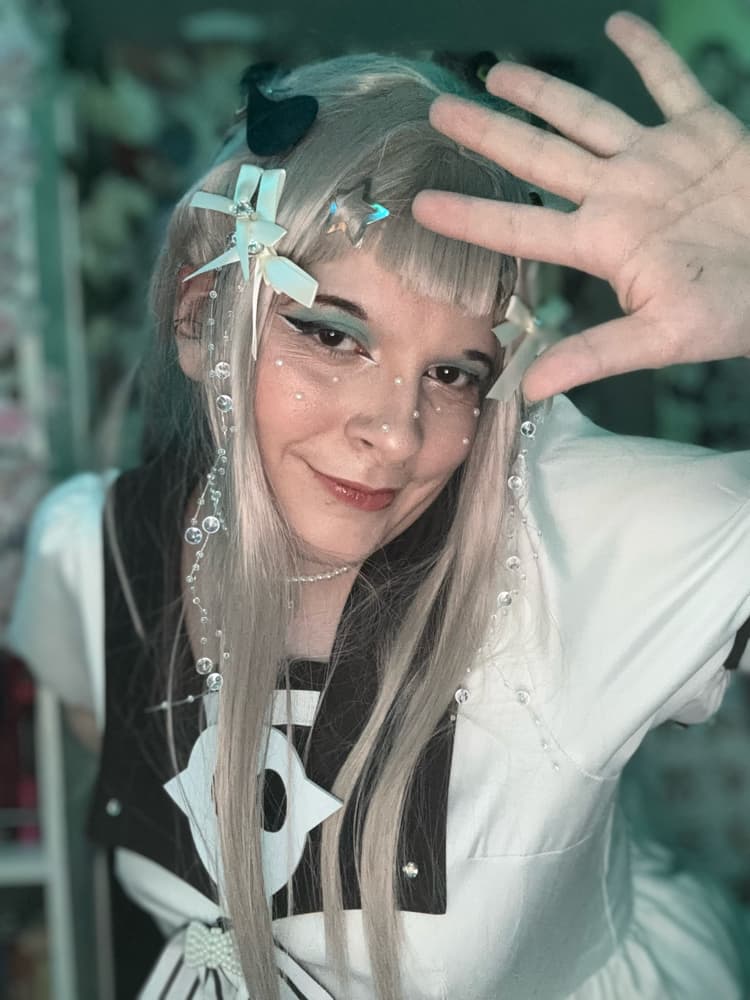 Yashiro Nene - Photo 3