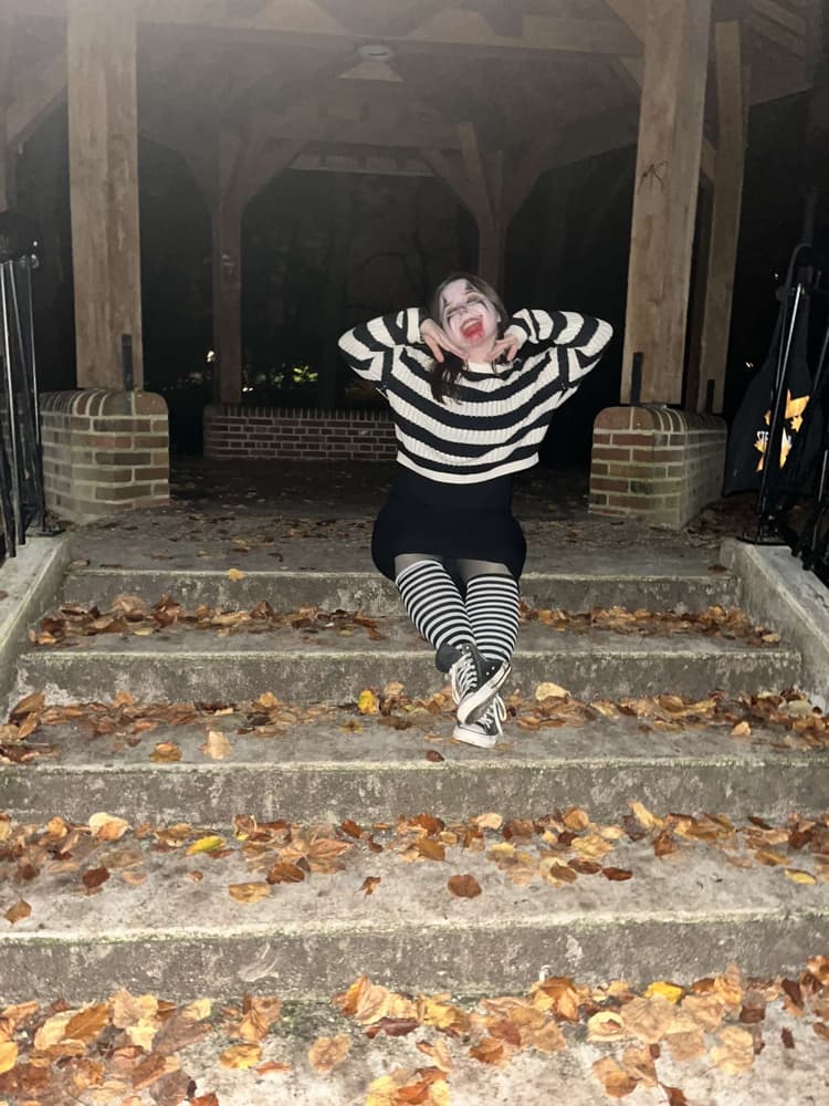 Laughing Jill - Photo 10