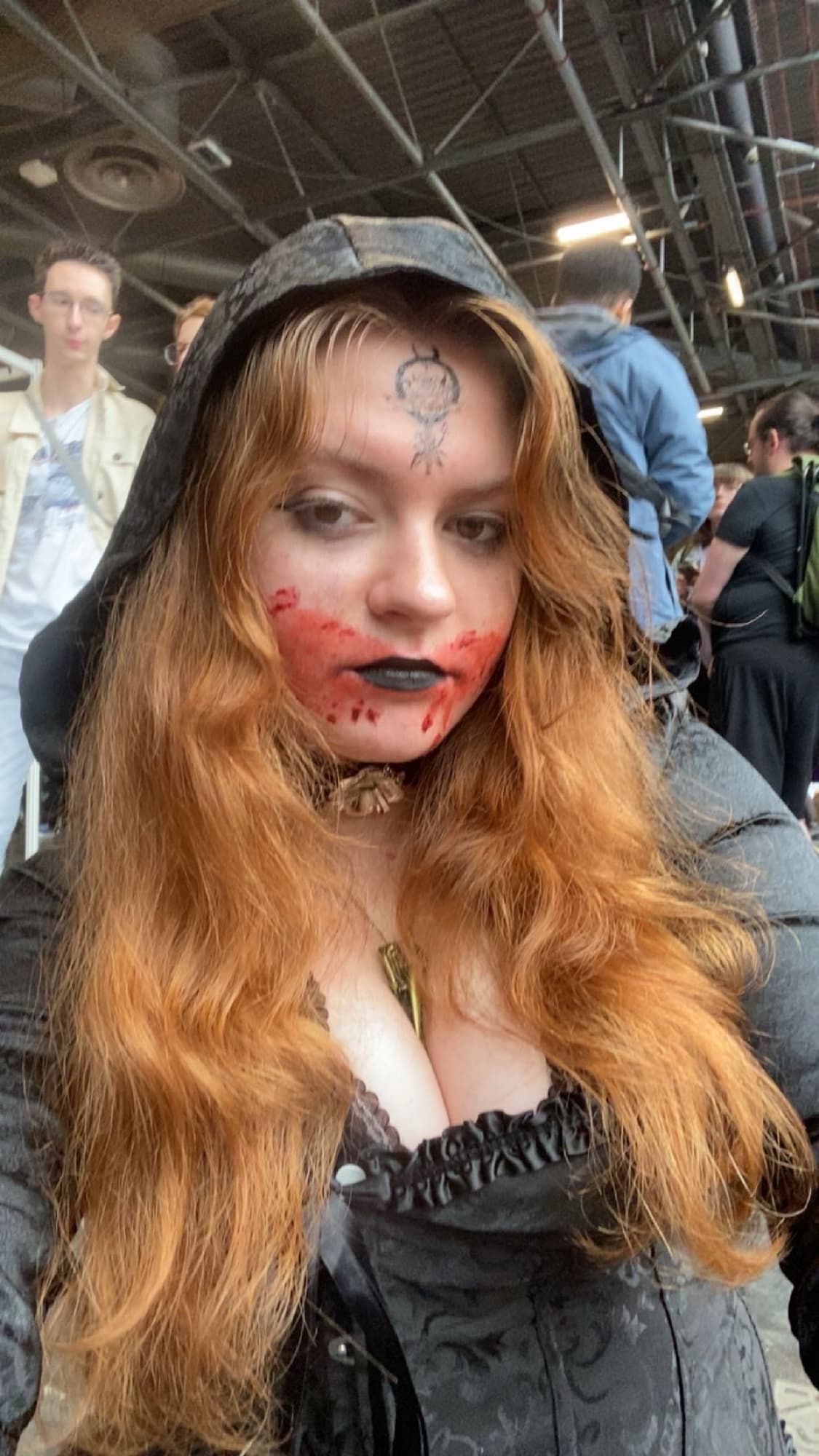 Daniela Dimitrescu 2 - Photo 5