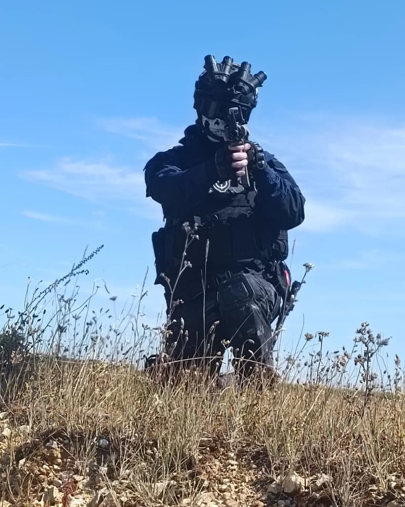 Epsilon-11 "M.F.T"  - Photo 6