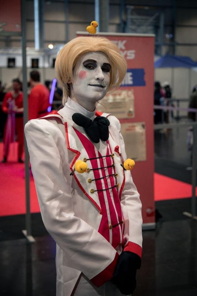 Lucifer Morningstar - Photo 9