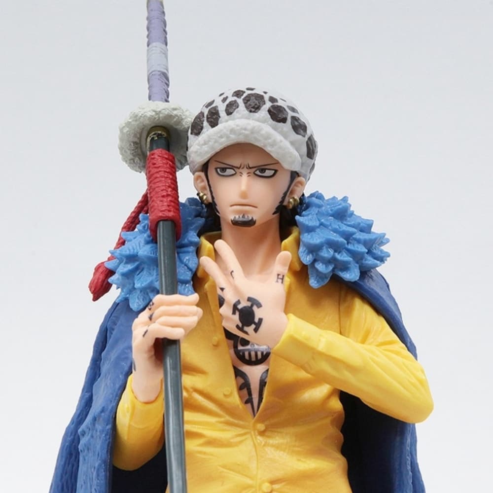 Trafalgar Law (♀️vers)