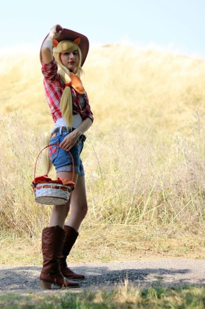 Applejack - Photo 1