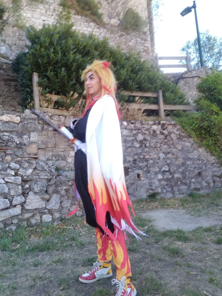 Kyojuro Rengoku  - Photo 21