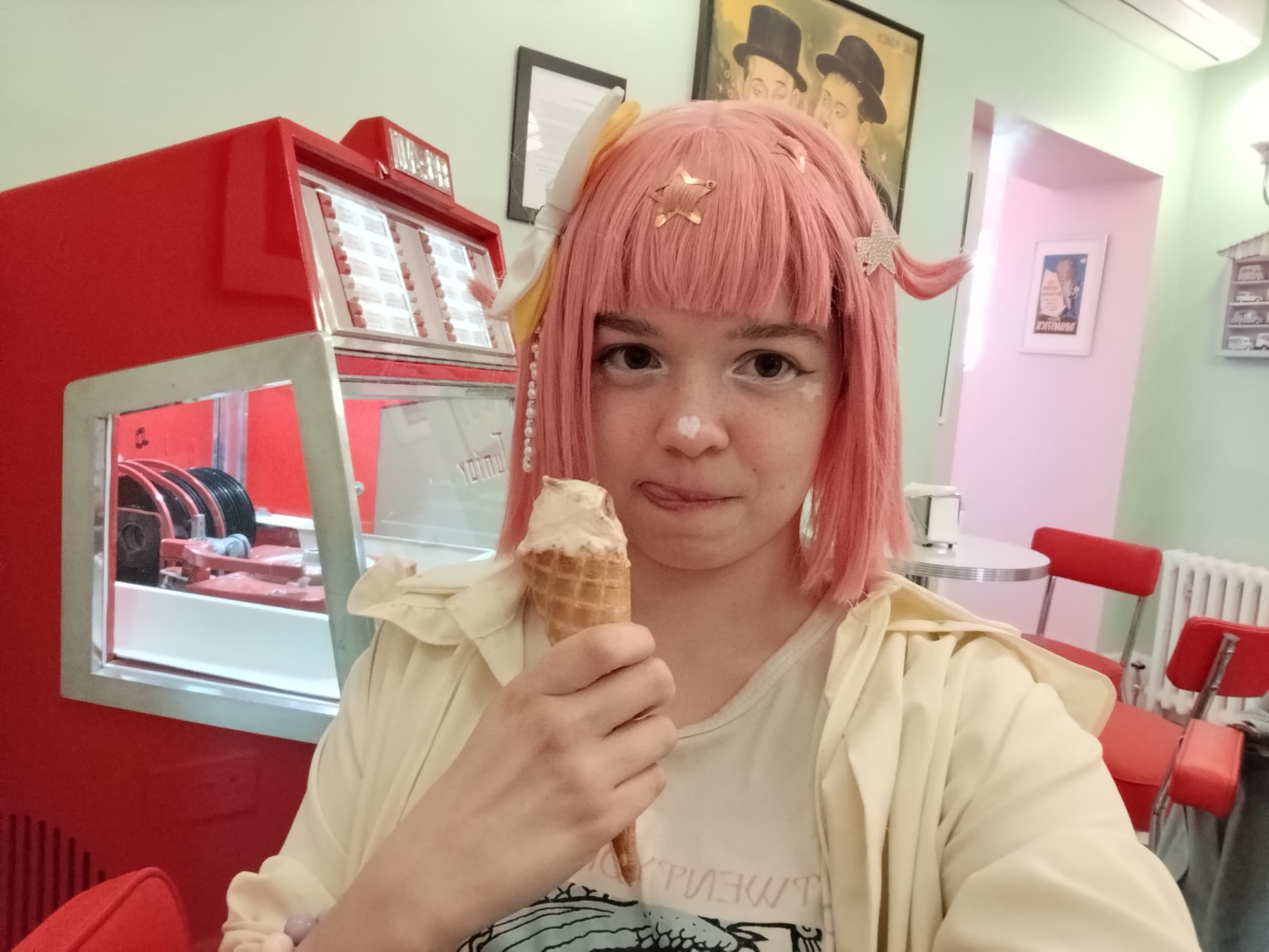 Emu 🩷🎉 - Photo 33