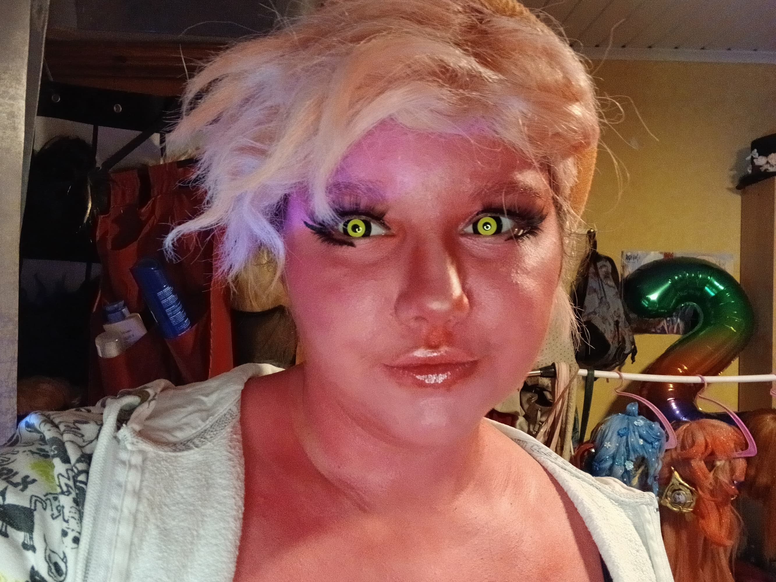 Mina ashido casual - Photo 3