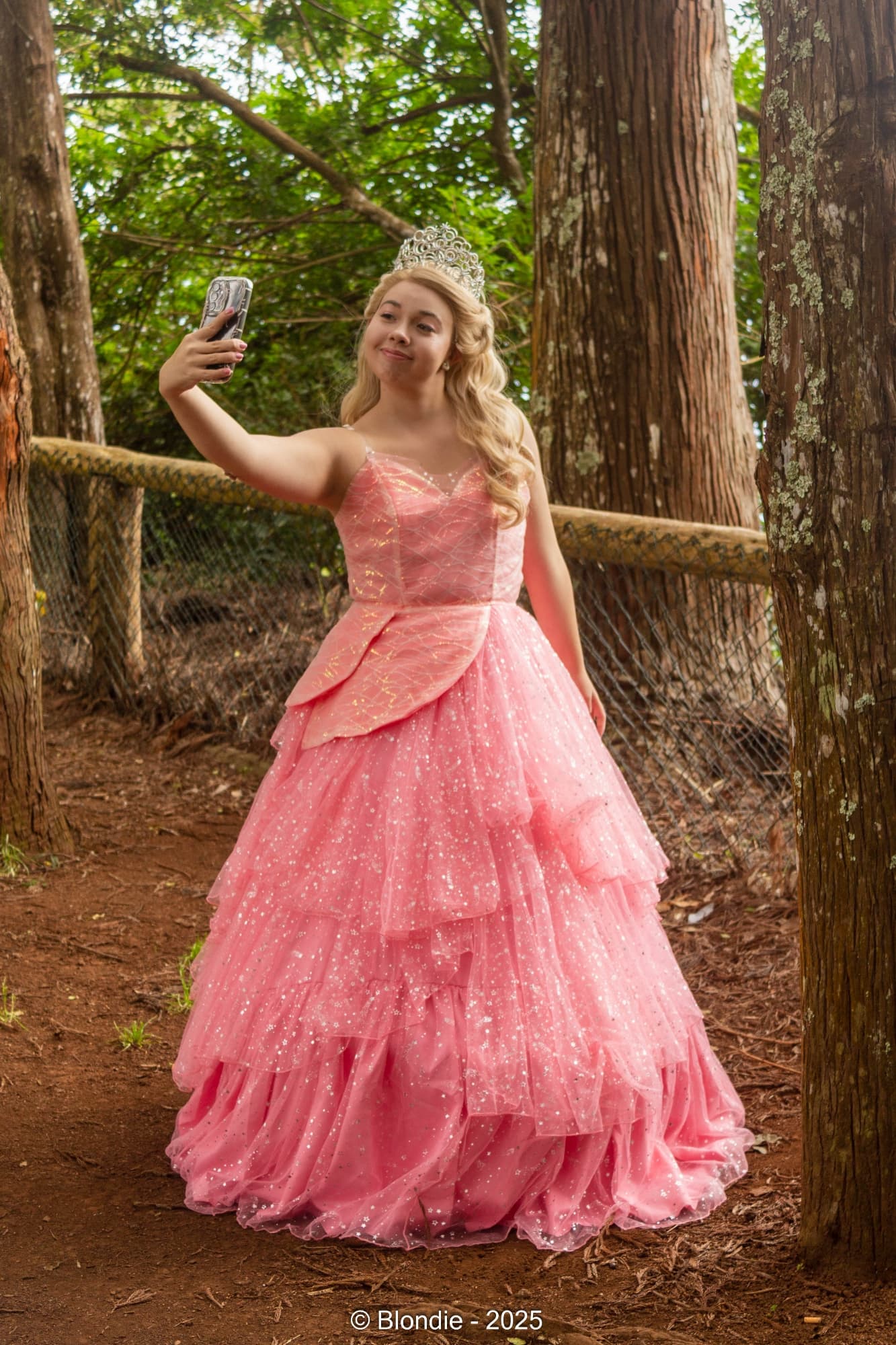 Elphaba & Glinda💚🩷 - Photo 3