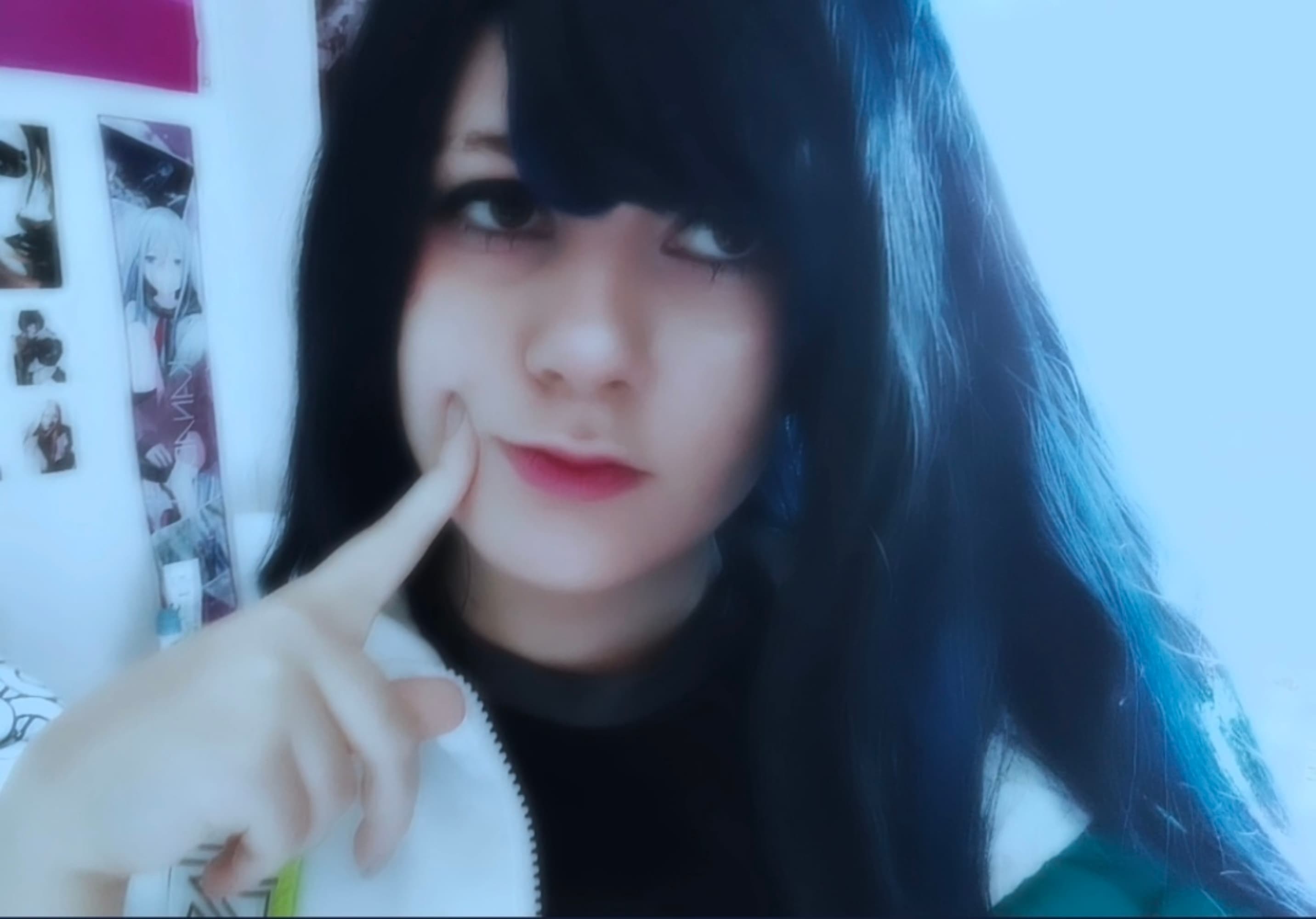 An Shiraishi selfies - Photo 2
