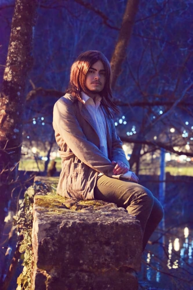 Eren Yeager - Photo 12