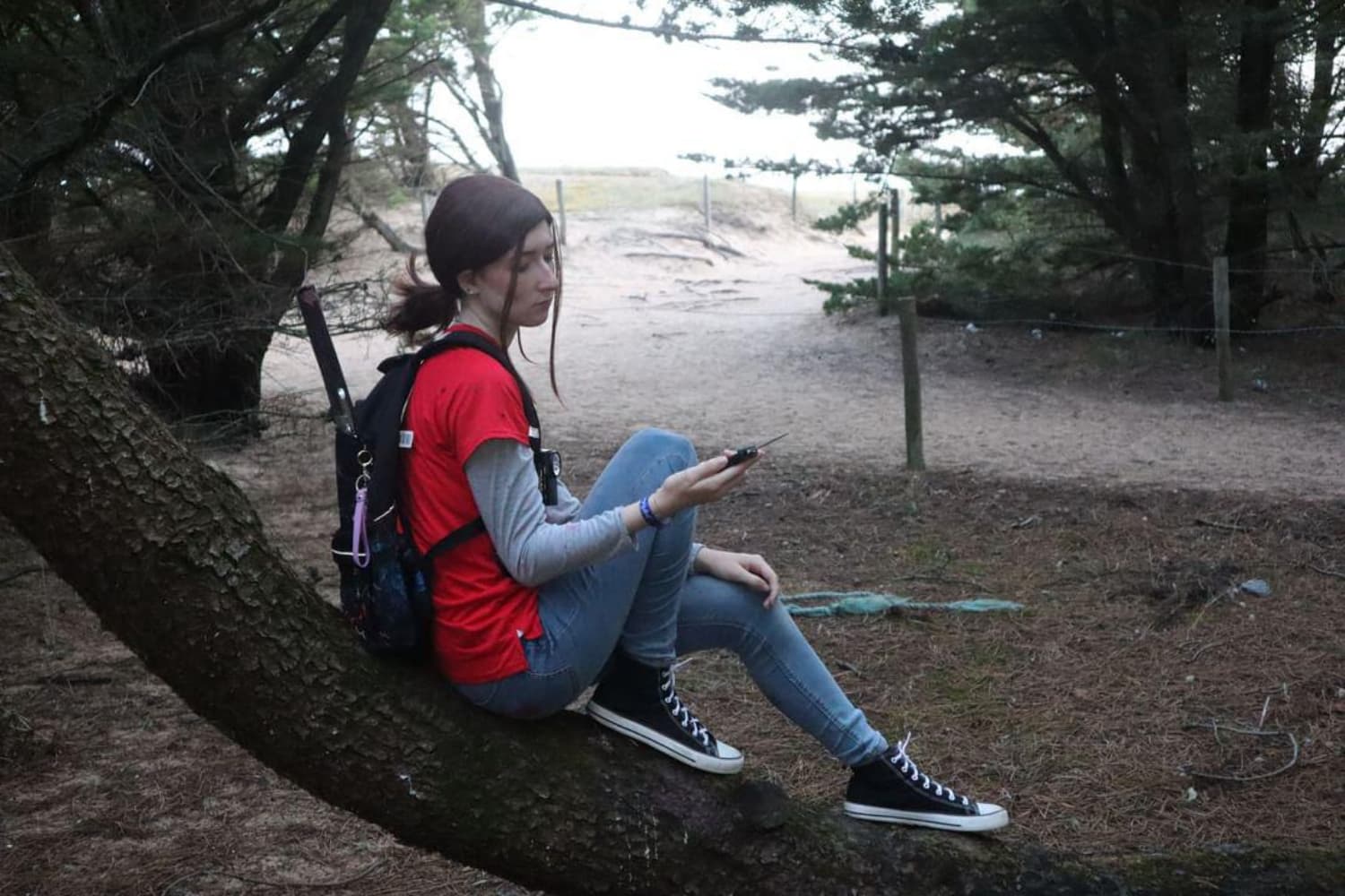 Ellie TLOU forest - Photo 12