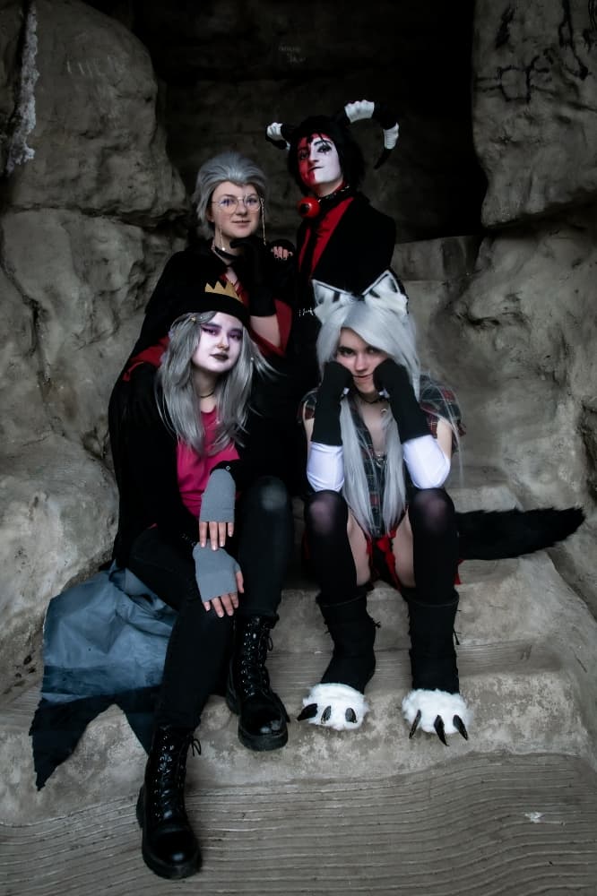 Helluva Family - Photo 14