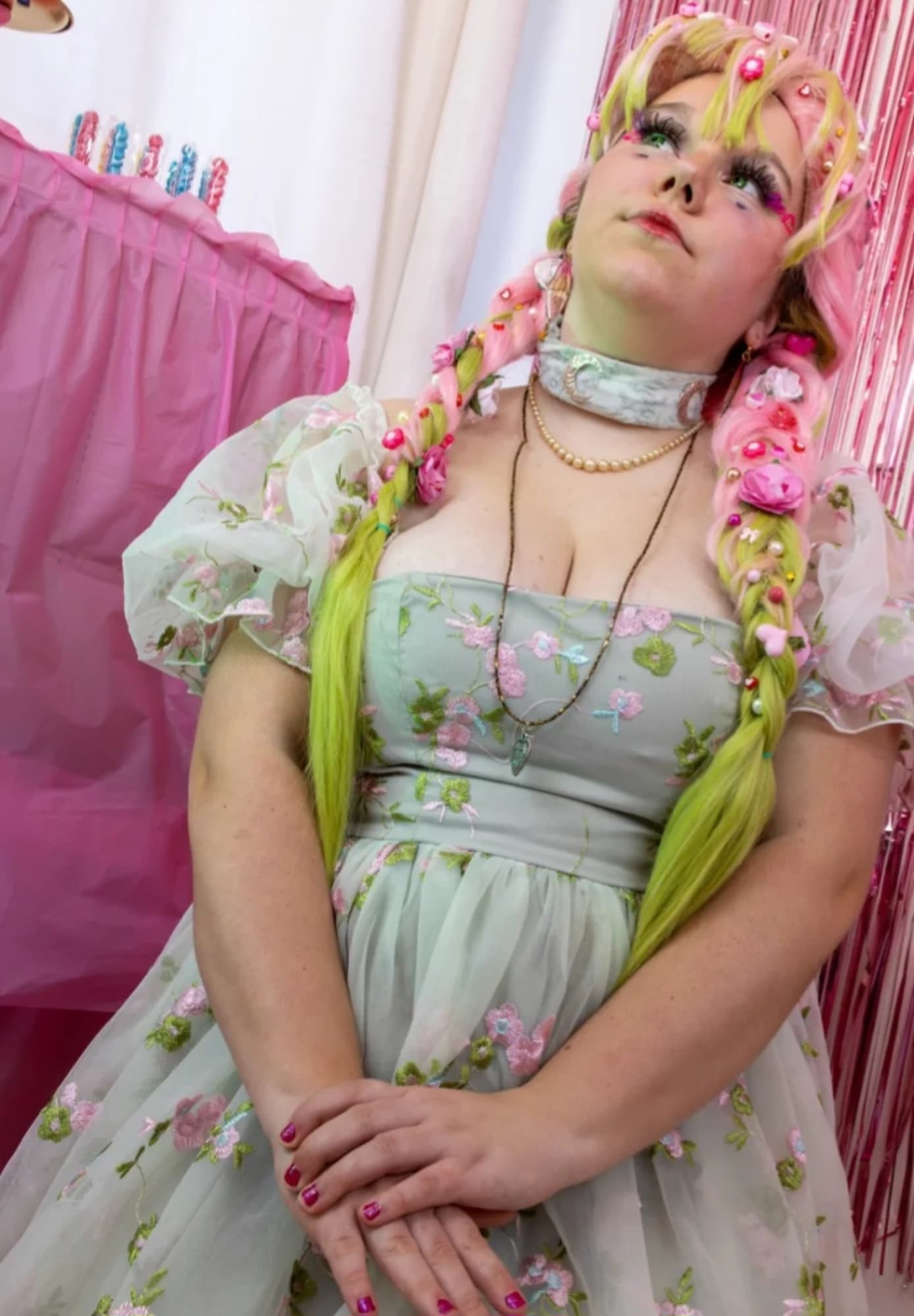 Mitsuri valentine - Photo 16