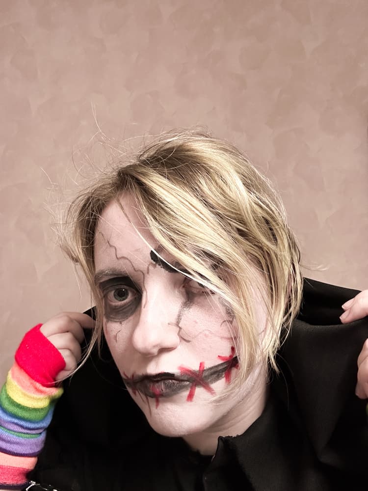 Raver Doll  - Photo 17