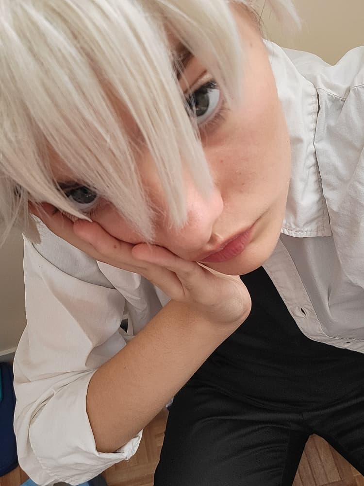  Shooting Selfies - Photo 12