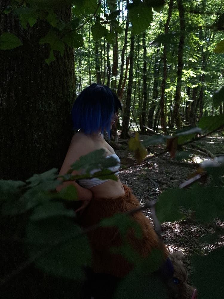 Inosuke en forêt  - Photo 2