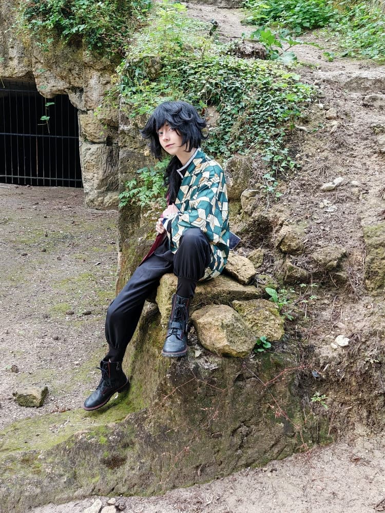 Tomioka Giyuu  - Photo 5