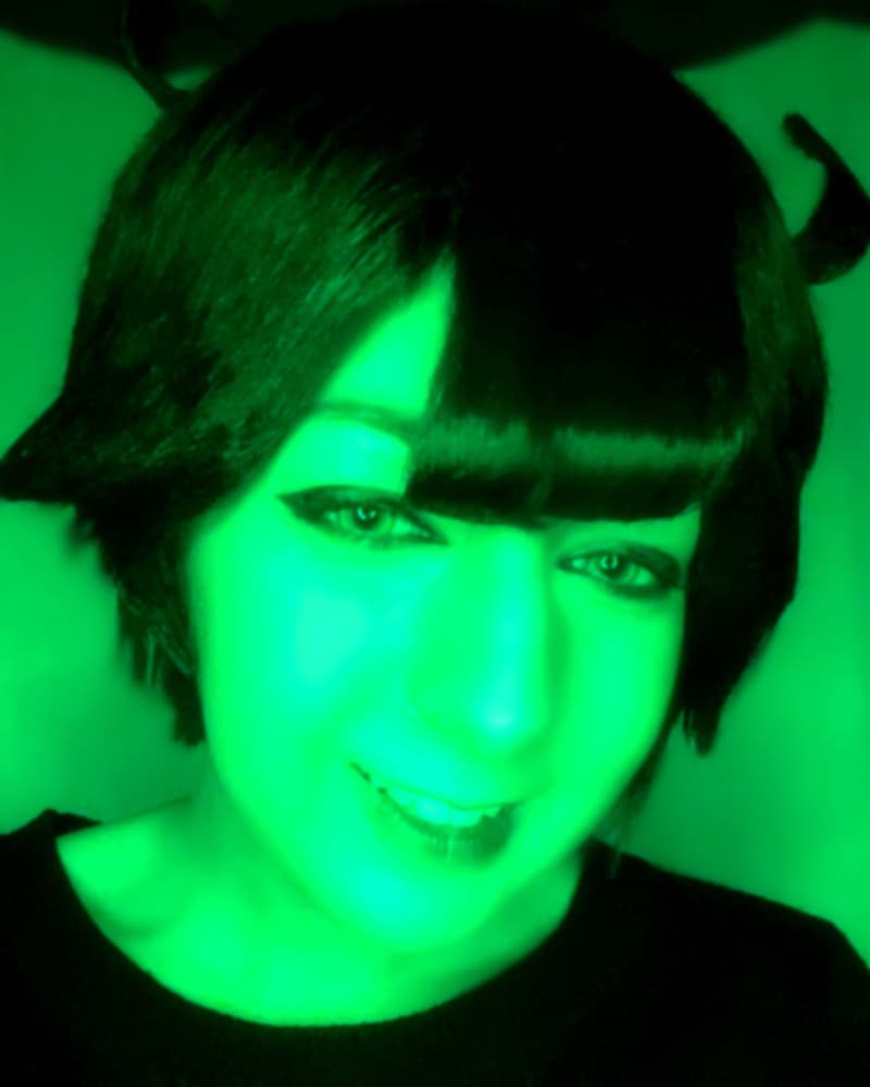 Andrew Graves - Photo 1