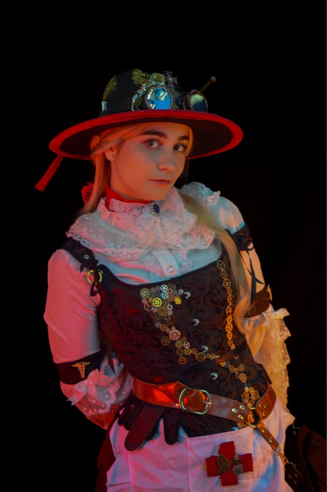 Infirmière steampunk - Photo 1