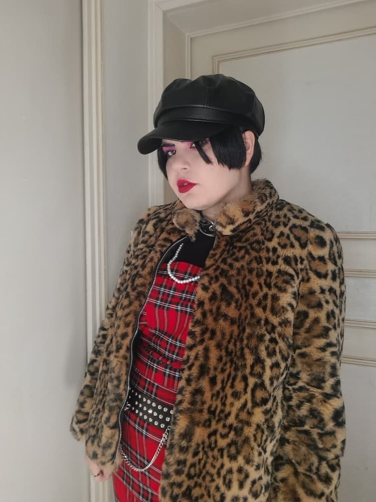 Nana Osaki - Photo 11