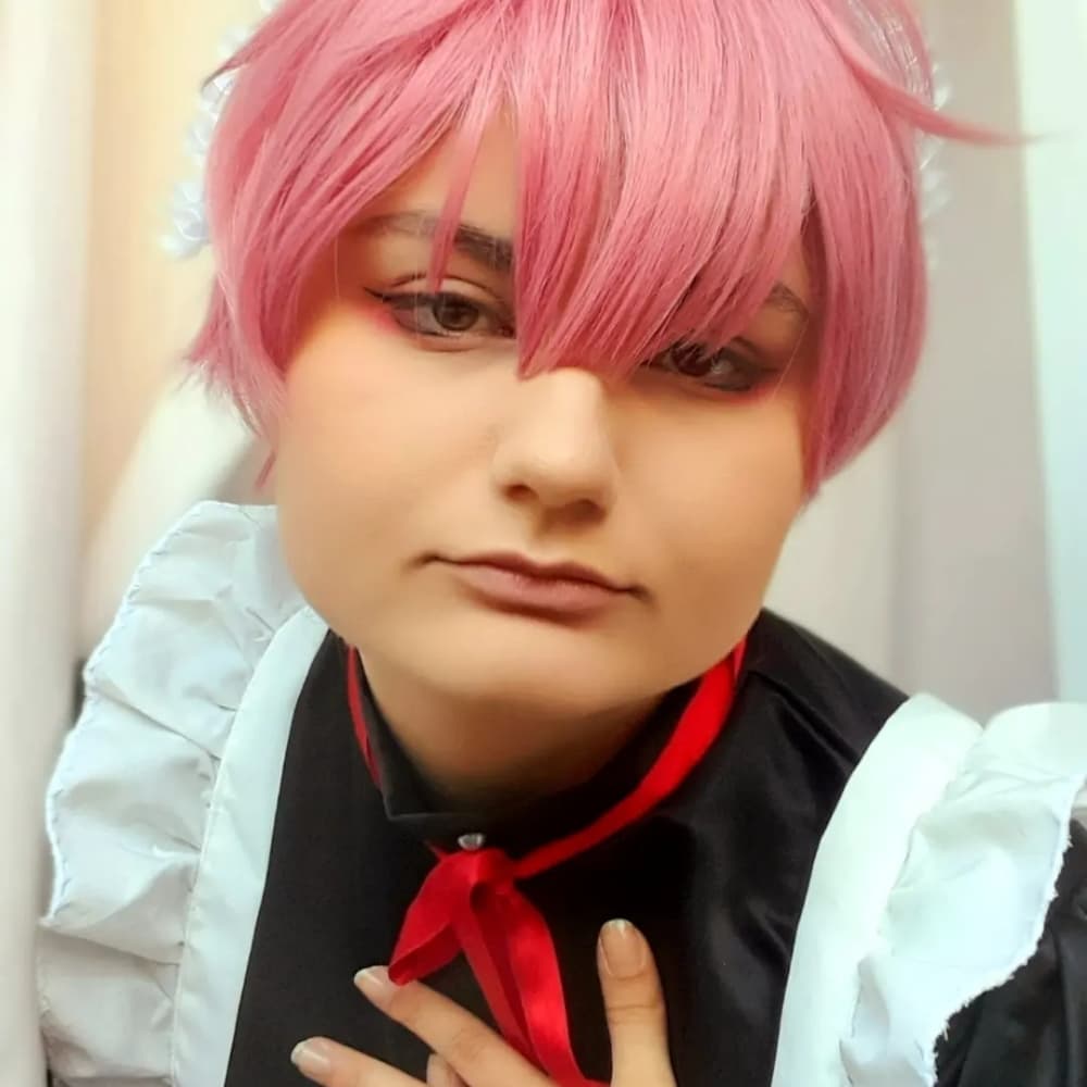 Nurse!Li Tianchen  - Link Click cosplay photoshoot cover