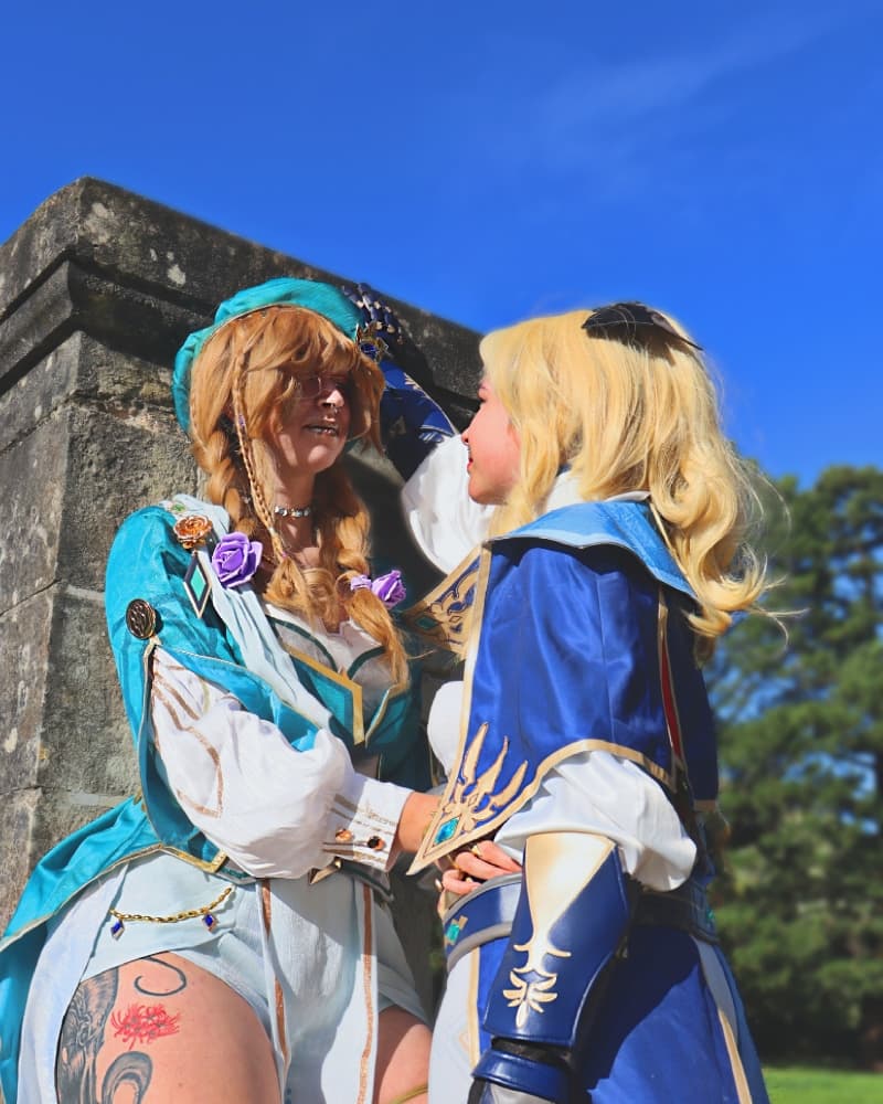 Jean & Lisa - Photo 2