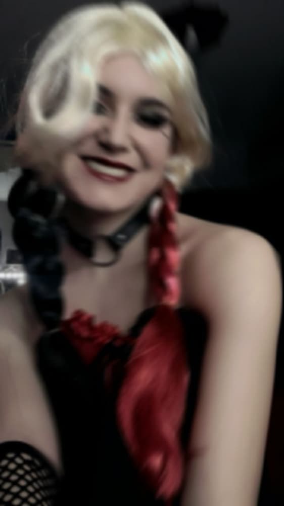 Harley Quinn  - Photo 1