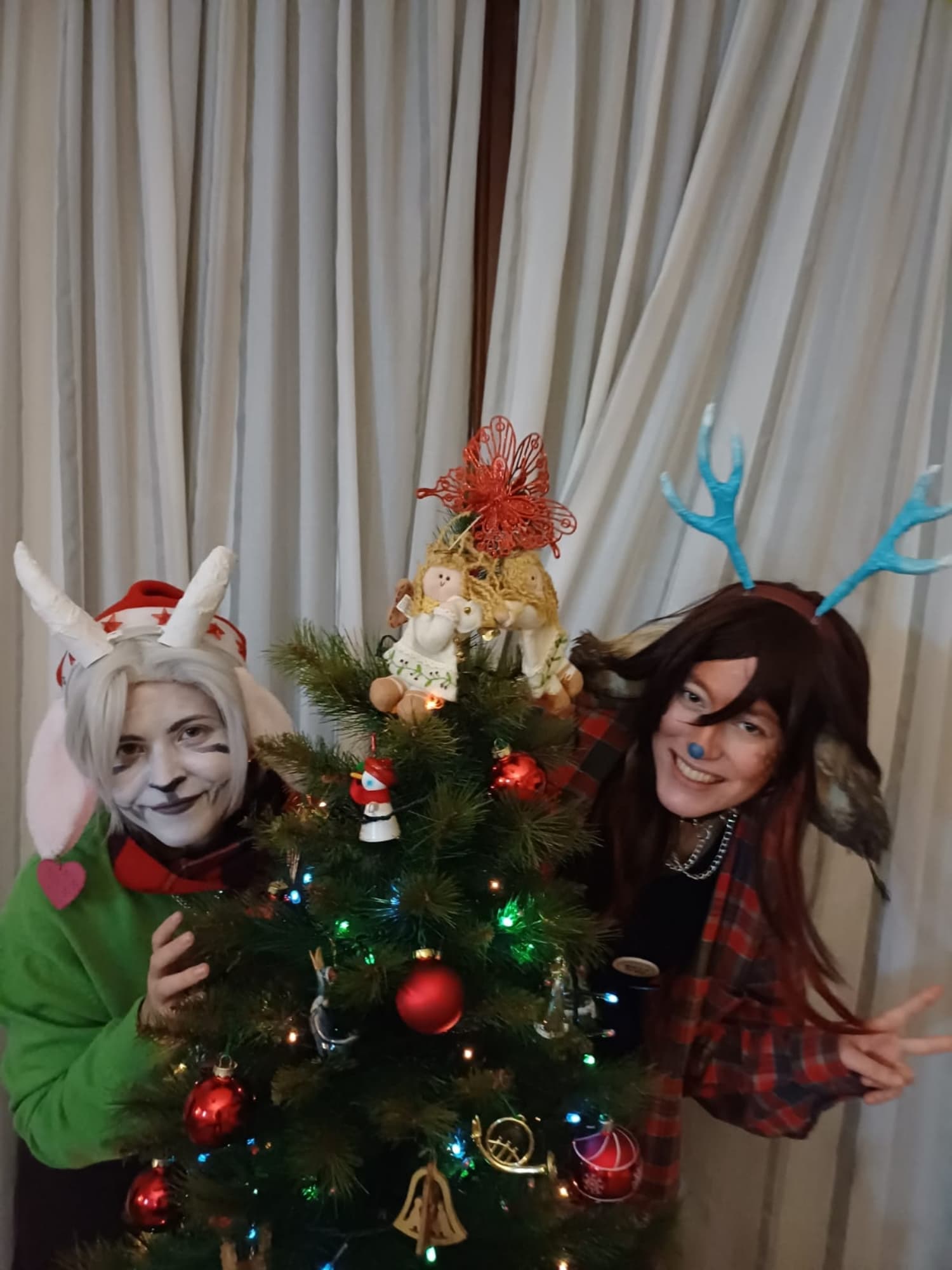 Dess and Azzy - Photo 15