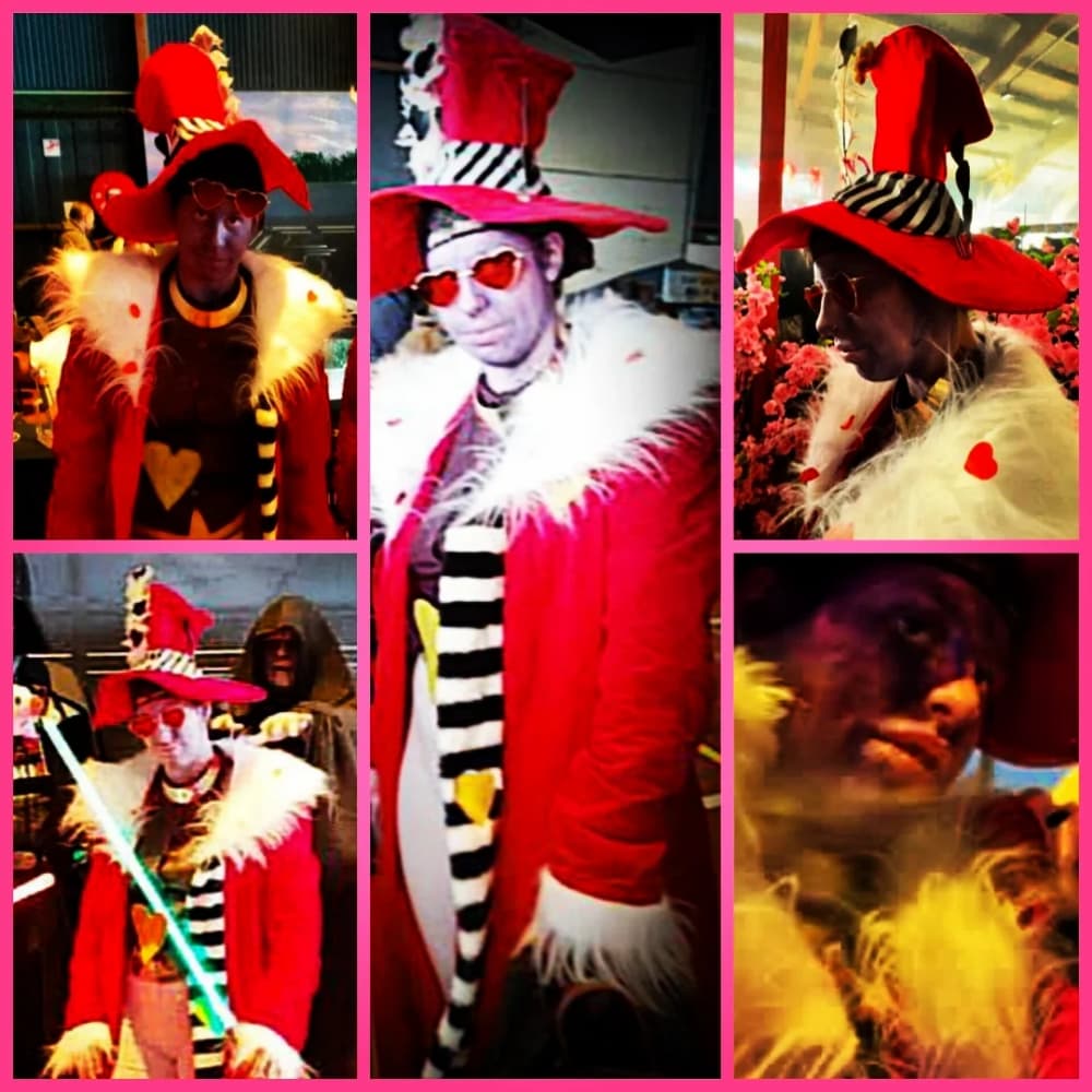 Valentino  - Photo 13