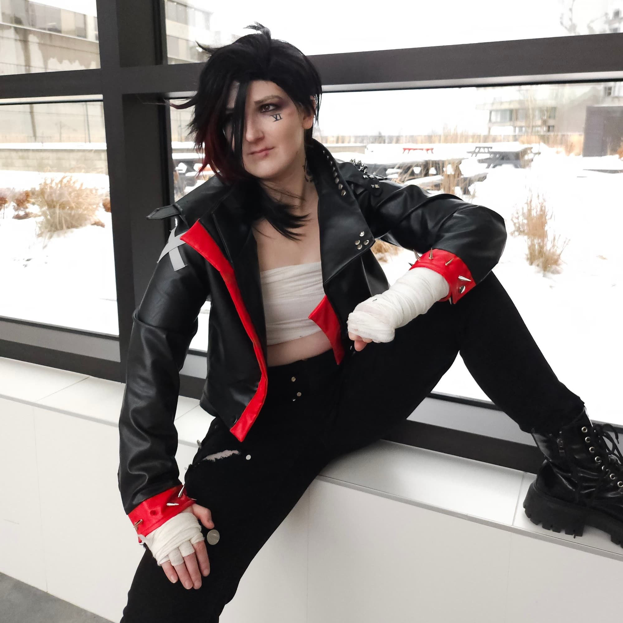 Vi