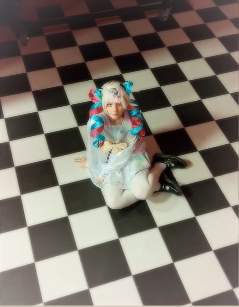 K Angel Jap and Co - Photo 2