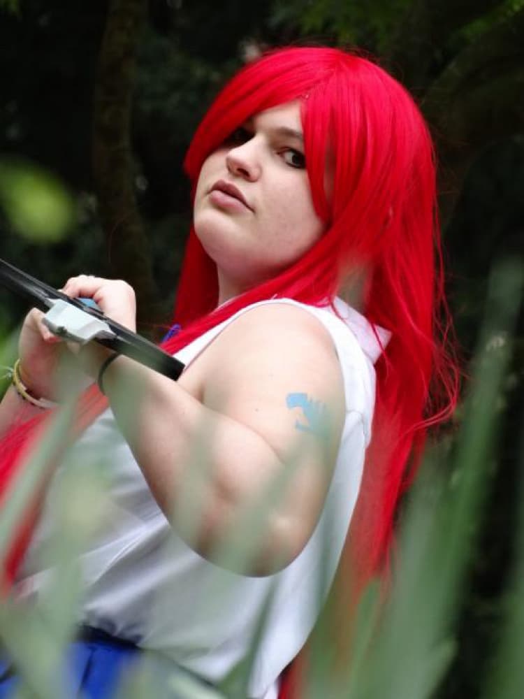 Erza Scarlett  - Photo 1