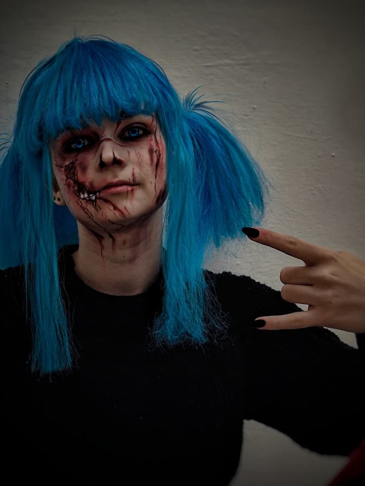 Sally Face - Photo 2