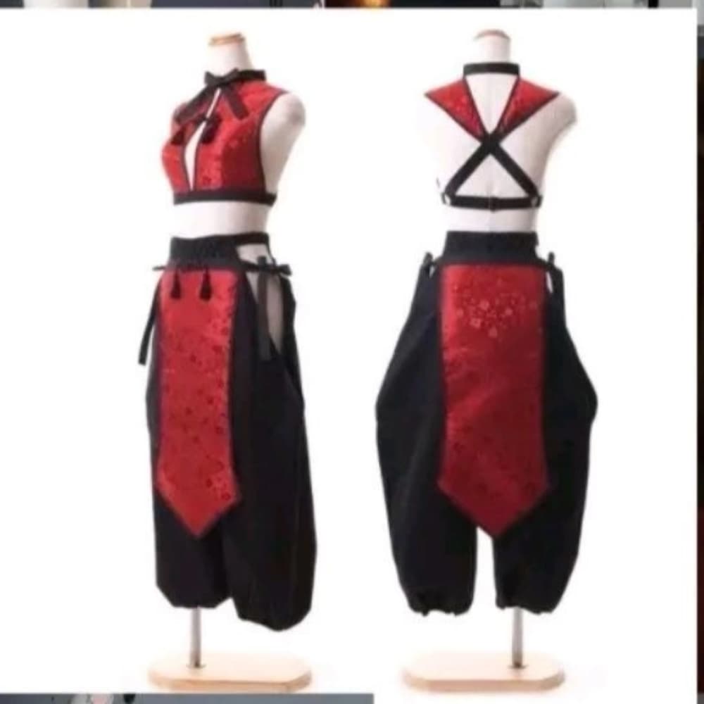 Tenue - Unclassified cosplay photoshoot cover