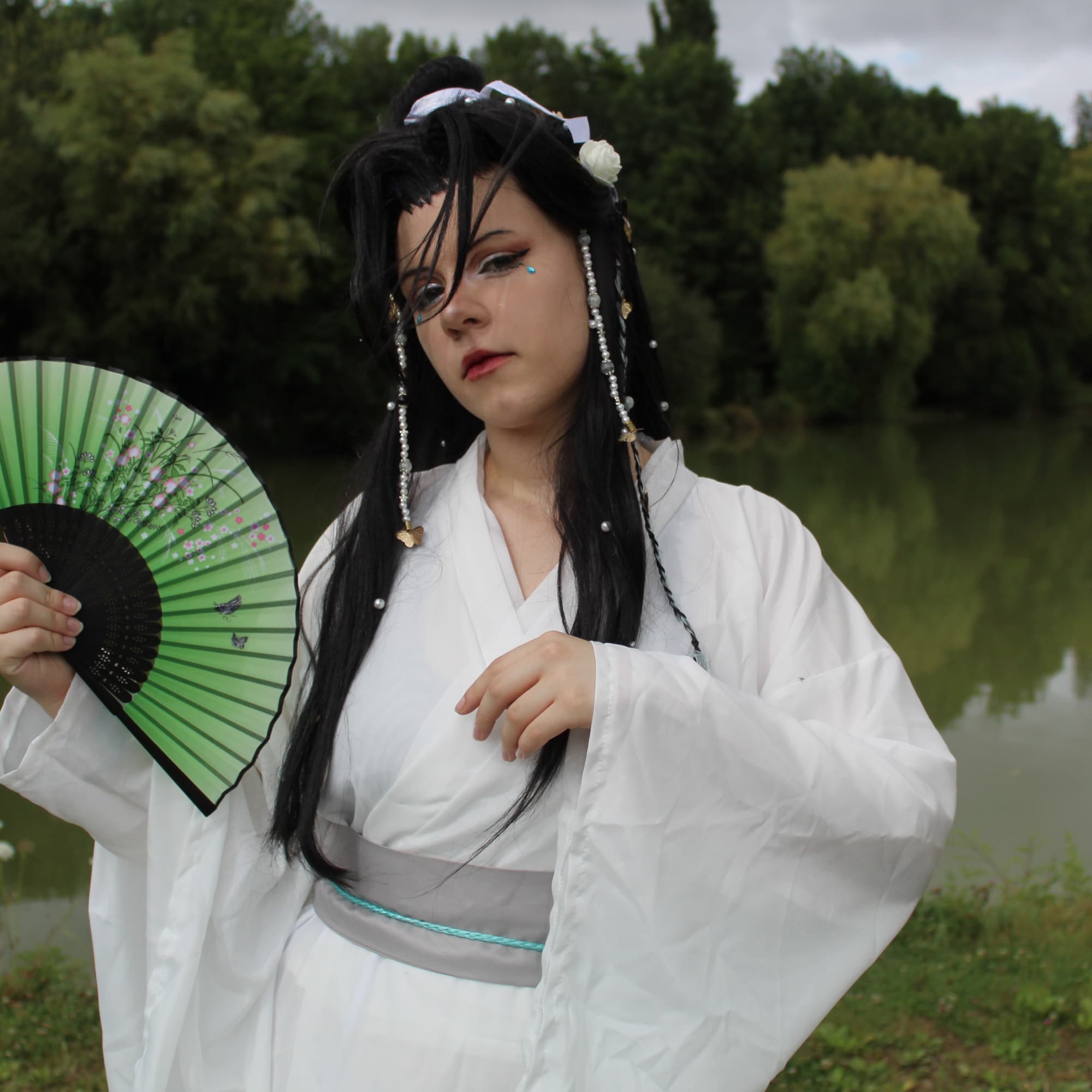 Xie Lian solo - Heaven Official's Blessing cosplay photoshoot cover