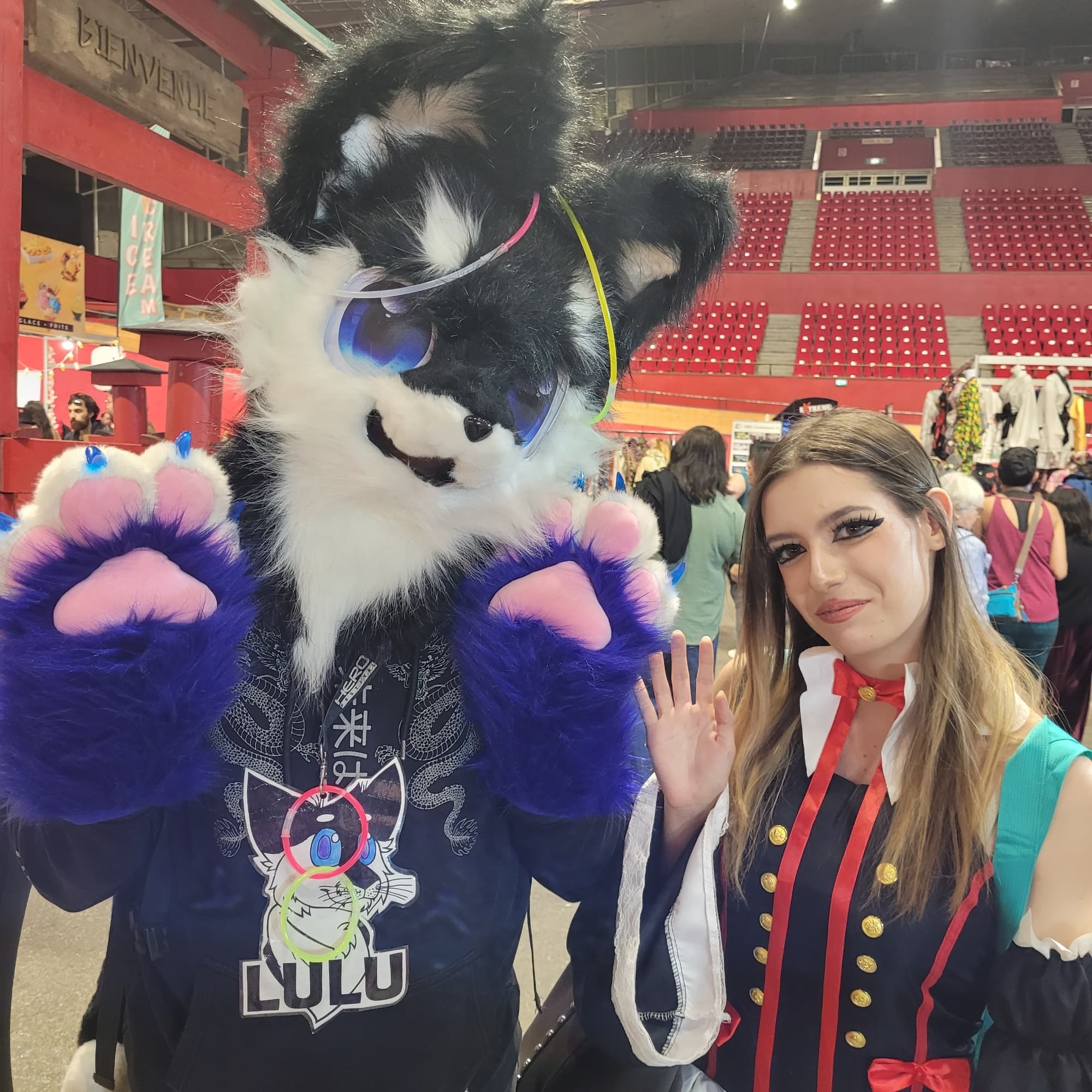 Krul en convention  - Seraph of the End cosplay photoshoot cover