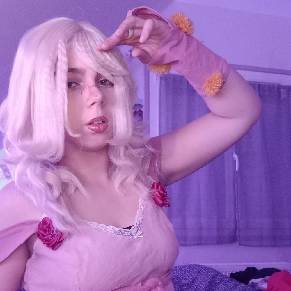 Lucy steel  - JoJo's Bizarre Adventure cosplay photoshoot cover