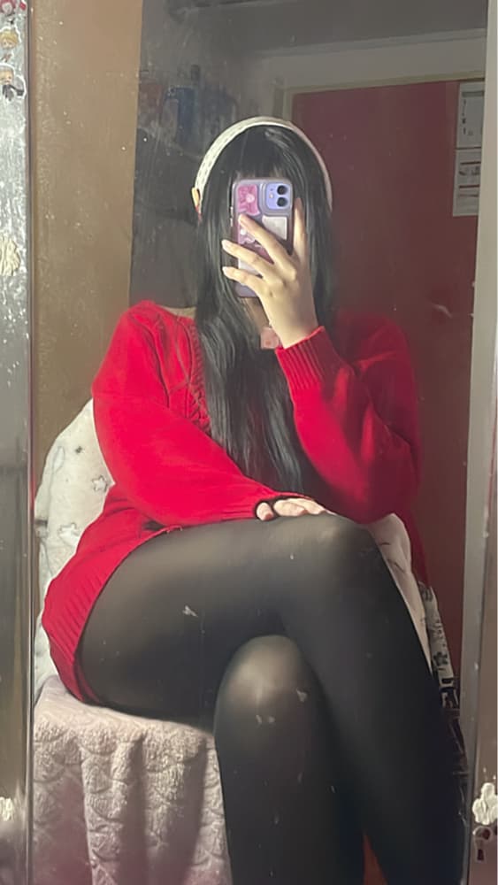 Yor Forger - Photo 16