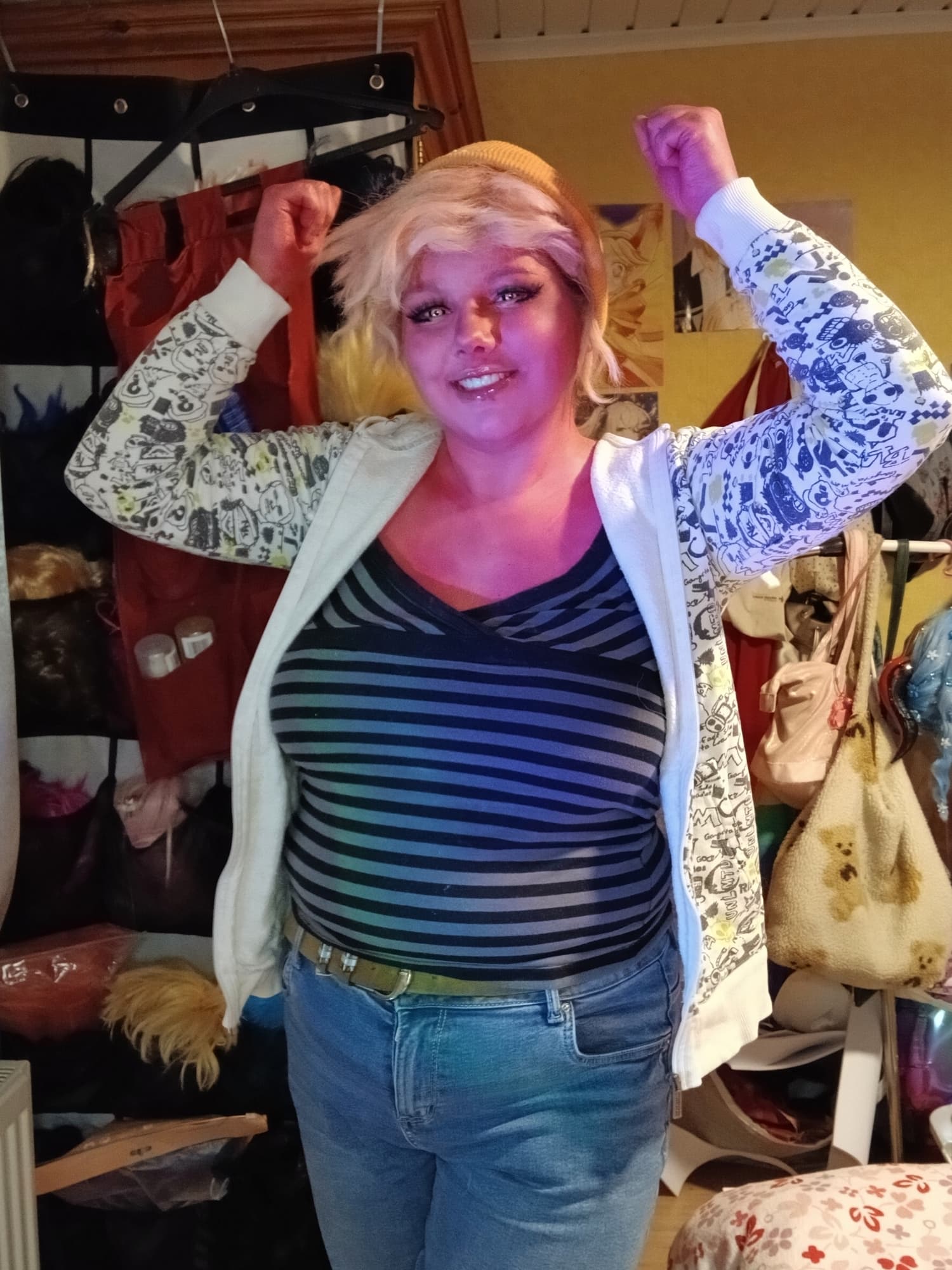 Mina ashido casual - Photo 9