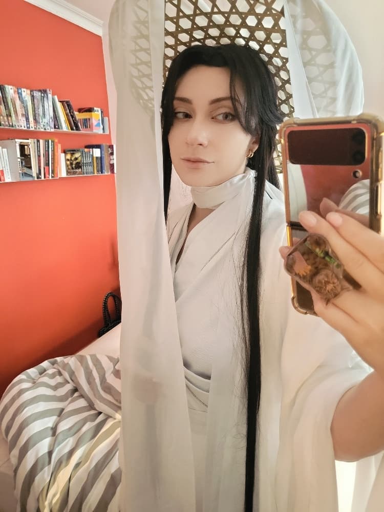 Xie Lian 