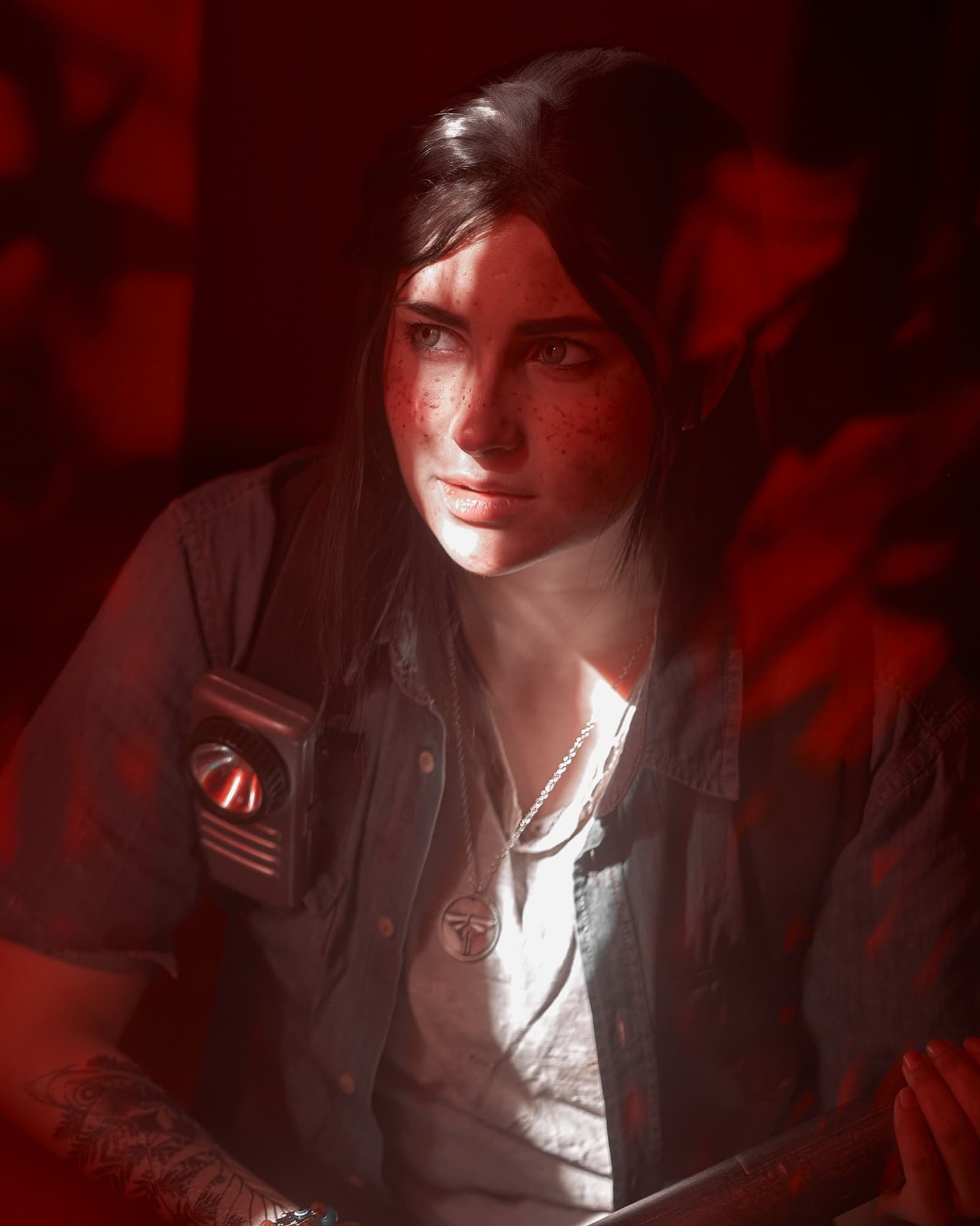 Red Arc - Ellie - Photo 1